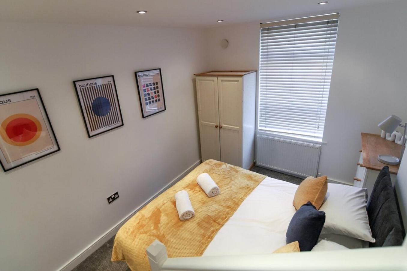 New- Modern 2Br Apt Wifi Sleep5 City Centre Sheffield Exterior photo